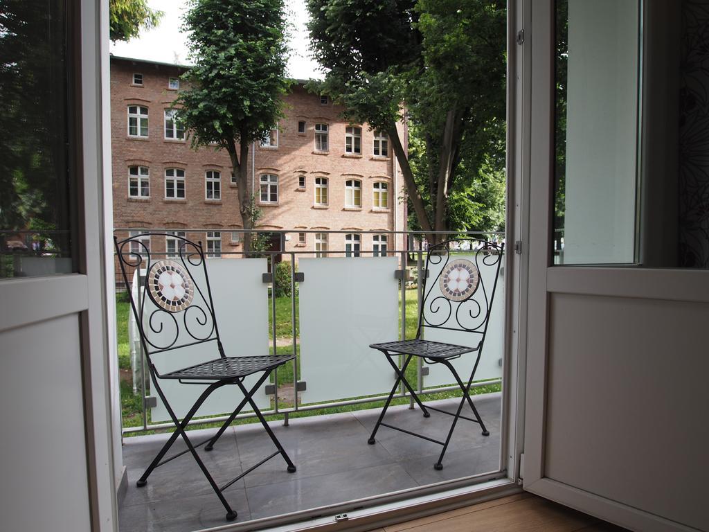 Grand Tourist Simple Rest Apartments Гданьск Экстерьер фото
