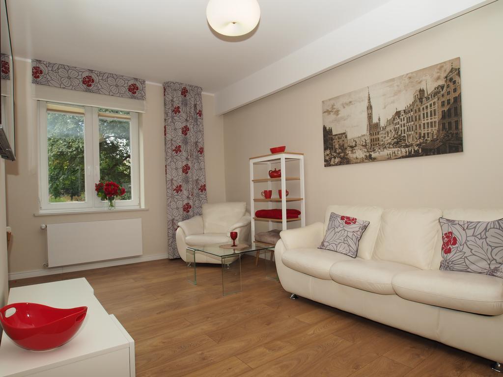 Grand Tourist Simple Rest Apartments Гданьск Экстерьер фото